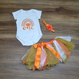 First Birthday Fall Pumpkin Boho-Style Milestone Outfit SIZE: 100 (12-18 Months)